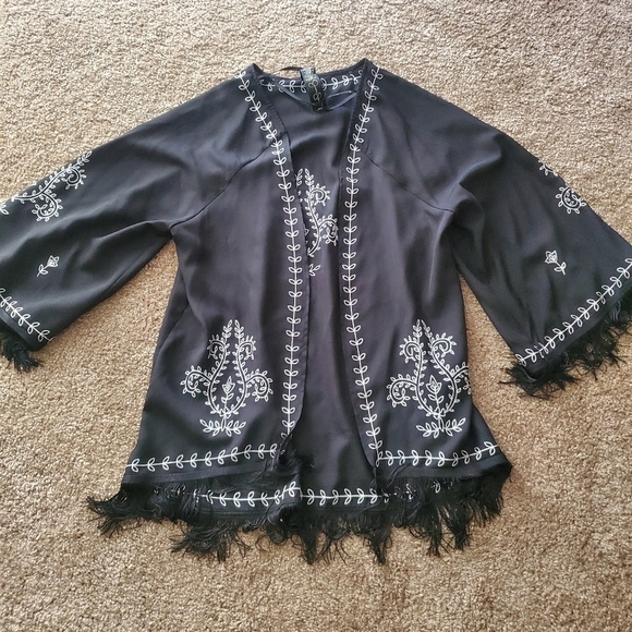 Jessica Simpson Fringed Embroid Caftan Medium - Picture 1 of 3